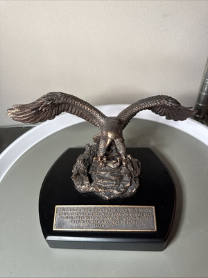 #ad Isaiah 40:31 Soar on Wings Like Eagles Eagle Bronze Colored Statue on Base Resin $42.99