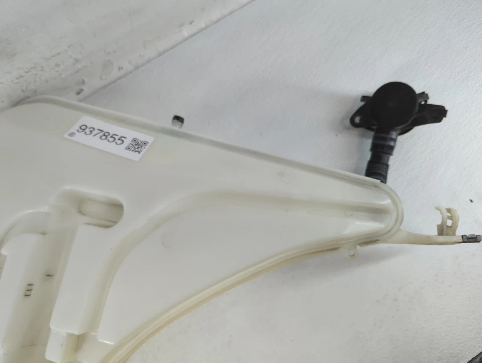 BMW 328i 2012-2016 parabrisas lavadora líquido depósito botella fabricante original MEJOB Foto 3 de 4