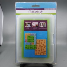 Provo Craft Cuttlebug Emboss All In One Cupcake Celebration Plates 2000288 NOS