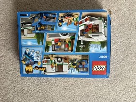 LEGO CITY: Van & Caravan (60117)