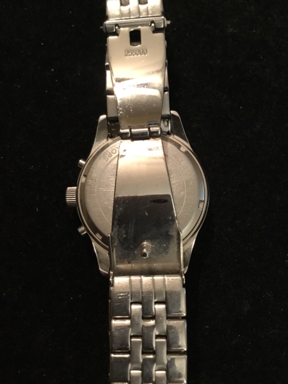 Michael Kors Chronograph MK-6130 Women's Silver Tone Calendar Watch -Untested thumbnail 4