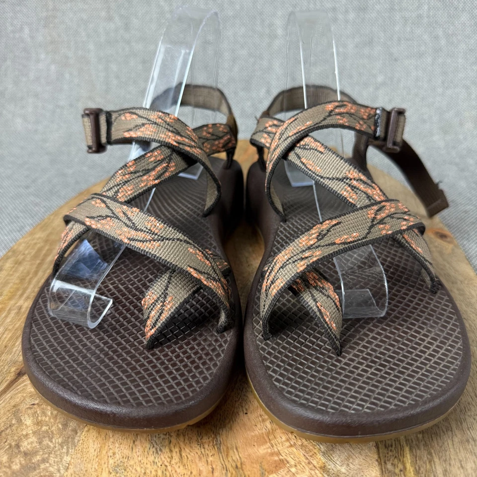Sandálias femininas Chaco Z2 ajustáveis com tiras 10 marrom floral cereja sapato Vibram - Imagem 3 de 4