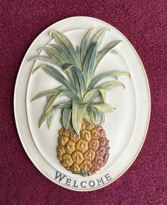 Ibis and Orchid Design Pineapple 3D Wall Plaque 8.75 h X 6.75 w Nice Detail VG
