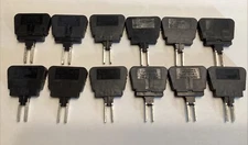 Lot Of 12- PHOENIX CONTACT SWITCH TypST-SI-UK 4 - FUSED PLUG 250V 4A 300V 10A