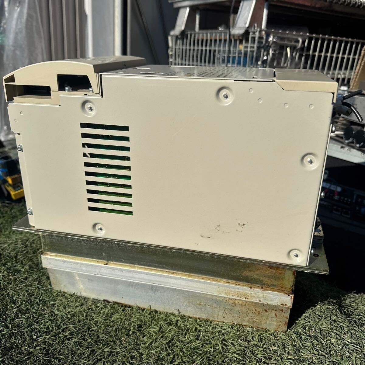 YASKAWA CIMR-MR5D2015 VS-656 MR5 Converter Removed From The