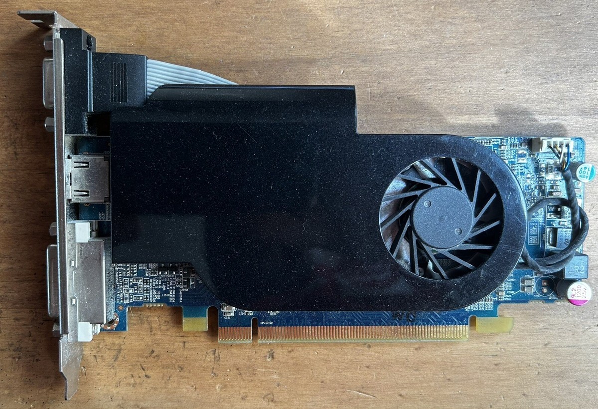 Hd 7000 Ati Amd Radeon 6490m Sapphire Radeon HD 6570 Graphics Card Radeon  HD 6570 GB