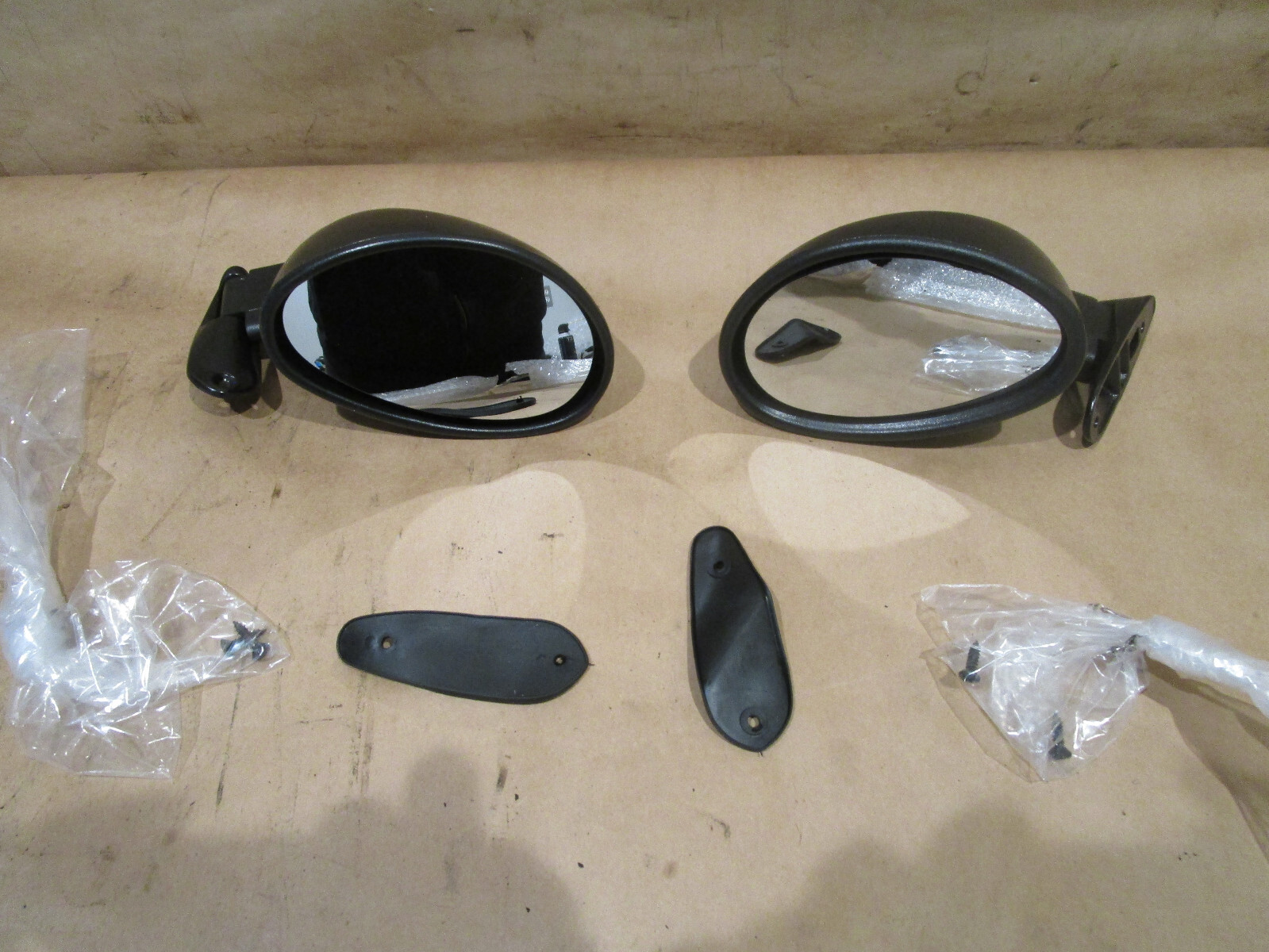 Ferrari 308  - Side View Outer Mirrors LH & RH Set-NEW