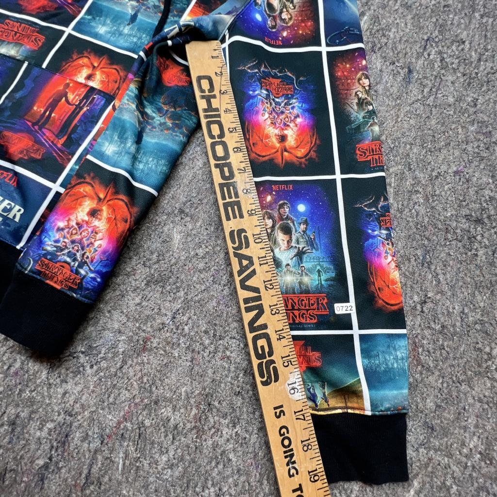 Stranger Things Hoodie Full Print Multicolor Size… - image 6