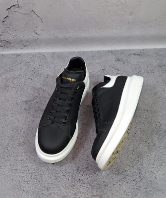 【関税&送料込】Alexander Mcqueen Black White Oversized Snea Women's Oversized Sneaker in Black | McQueen US
