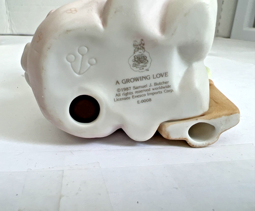 Precious Moments "A Growing Love" # E-0008 1988 Symbol of Membership - Picture 8 of 8