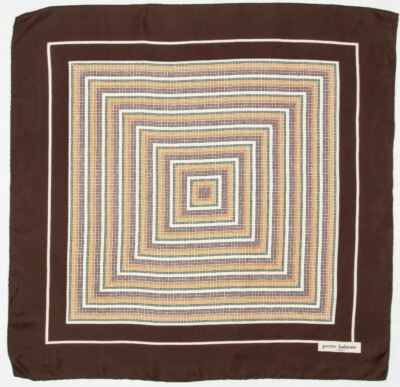 Authentique Foulard '' Pierre Balmain '' / '' Pierre Balmain '' Scarf