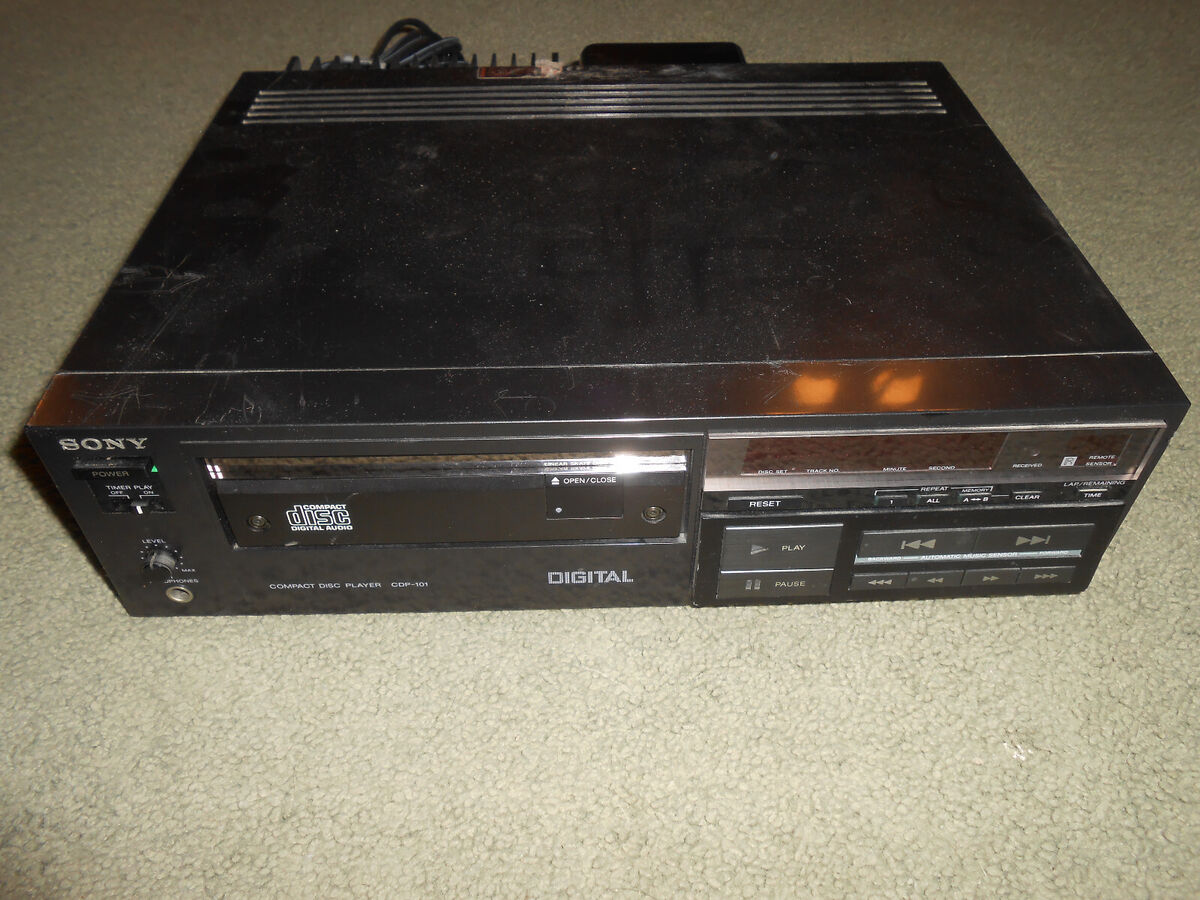 Sony CDP-101 ( World's 1st ! ) CD player Works Well & Sounds Sony CDP-101 ( World's 1st ! ) CD player Works Well & Sounds