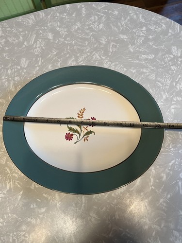Vintage Homer Laughlin Cavalier Eggshell Berkshire Platter—13 1/2” - Picture 5 of 5