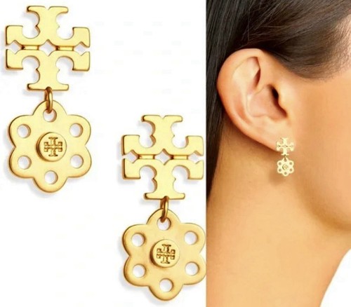 New Auth. TORY BURCH Gold Logo Charm Drop Earrings on TB Earring Card - Picture 6 of 7