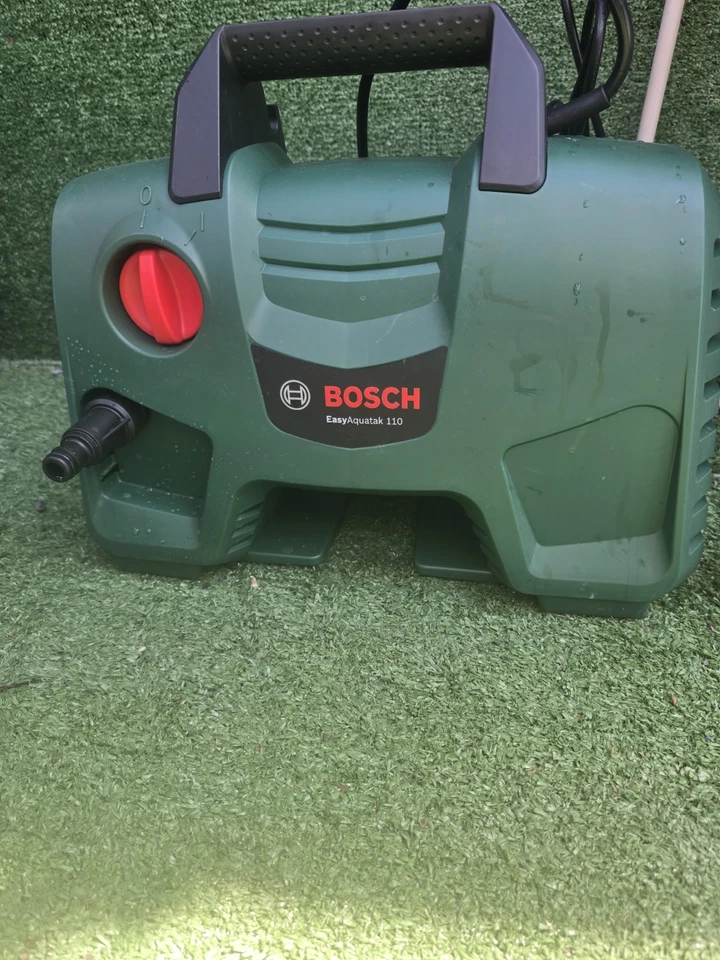 Bosch EasyAquatak 110 High Pressure Washer (New Unit ) - Image 2 of 4