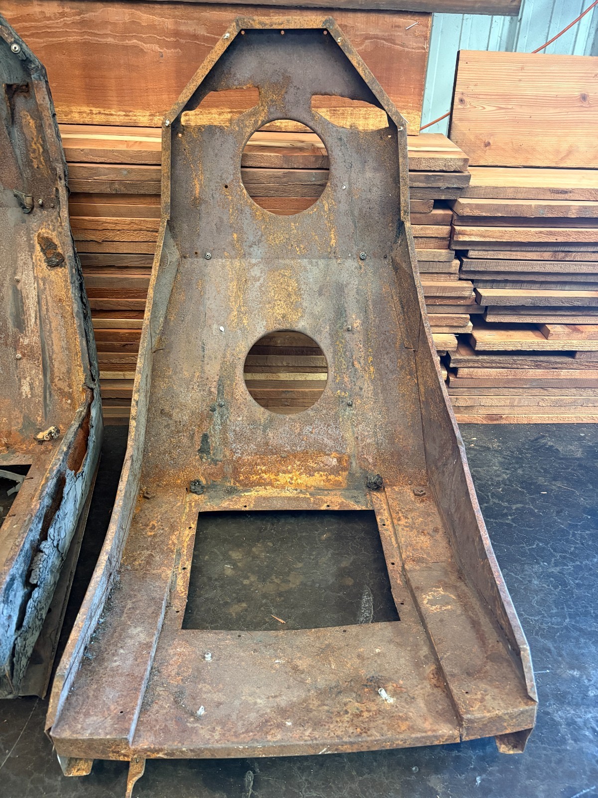 Lotus Europa Twin Cam 1972 Right Seat frames Pair
