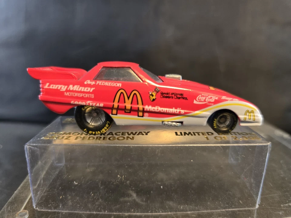 1993 McDonald's Racing Team 1989 Red Racing Champions Oldsmobile 1/2500 LE - Imagem 2 de 4