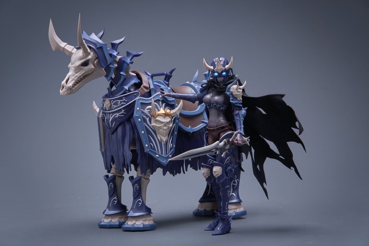 HELL KNIGHT SYL フィギュア1/12 ヘルナイトほぼ未使用 HELL KNIGHT SYL フィギュア1/12 ヘルナイトほぼ未使用 HELL