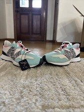 New Balance 327 Shoes Womens Size 7 White Aqua Pink Zebra Print GS327SF