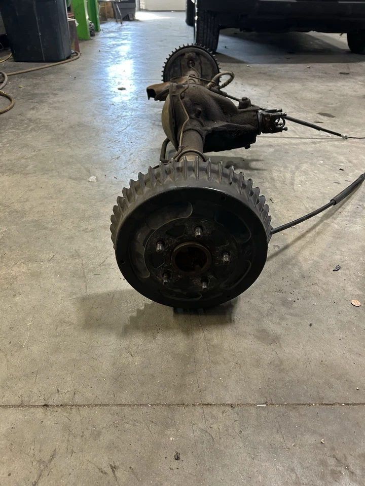 Camaro IROCZ 1982-1992 diferencial 2:73 engranaje OEM Foto 4 de 4