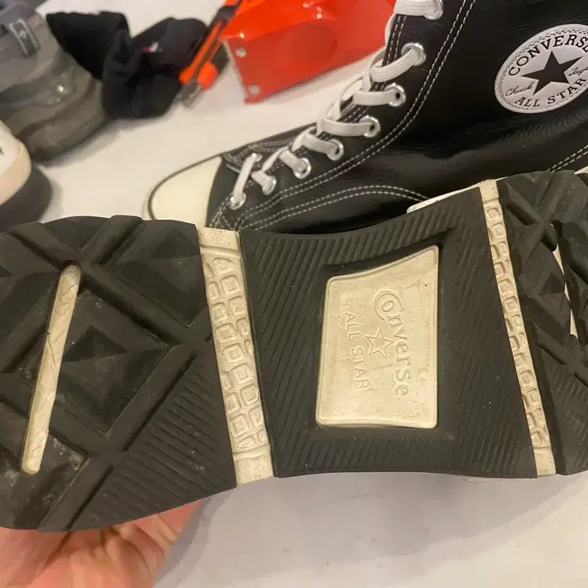 Converse Runstar Hike Leather High-Top Sneakers - Size 280 thumbnail 3