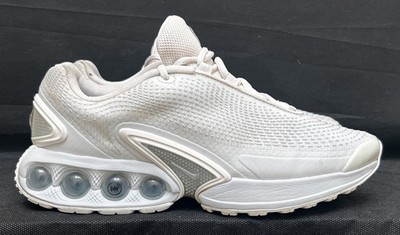 Nike Air Max DN Triple White Metallic Silver Size Women 11.5 / Men 10 FJ3145-102