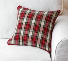 Audrey's. Holiday, Decorative Pillow, TARTAN PILLOW, 16" x 16"