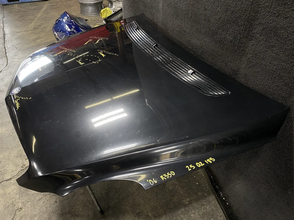 Mercedes Benz R350 2006-2008 capó OEM Foto 3 de 4