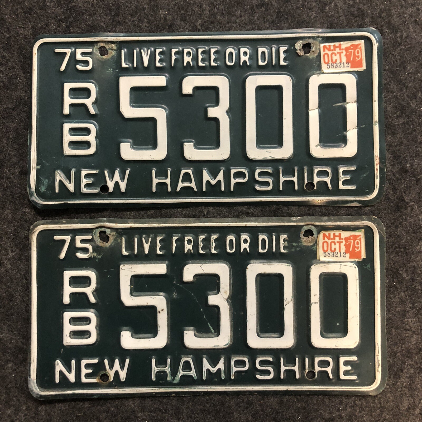 1975 79 New Hampshire License Plate Pair Nice Tags RB 5300 NH YOM 75
