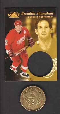 1996-97 Pinnacle Mint Hockey Card With EMBEDDED BRASS COIN #18