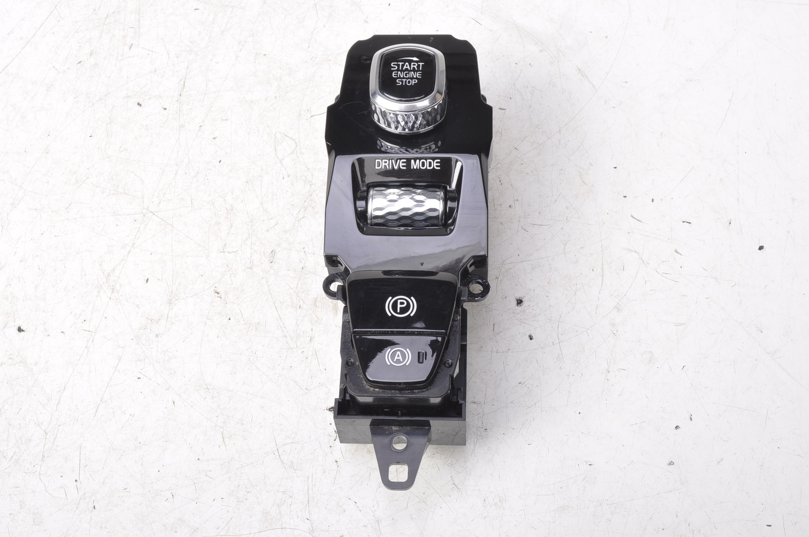 VOLVO XC60 II 2.0 D5 235PS Start Stop Schalter Knopf Zündung 
