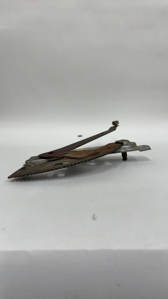 1980-91 Ford F150 Pickup RH Front Window Regulator - Imagem 2 de 4