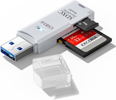 Versatile 2-in-1 USB 3.0 Card Reader: SD & Micro SD with Plug & Play Design