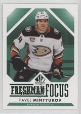 2023-24 SP Authentic Freshman Focus Green Pavel Mintyukov #36 03uh