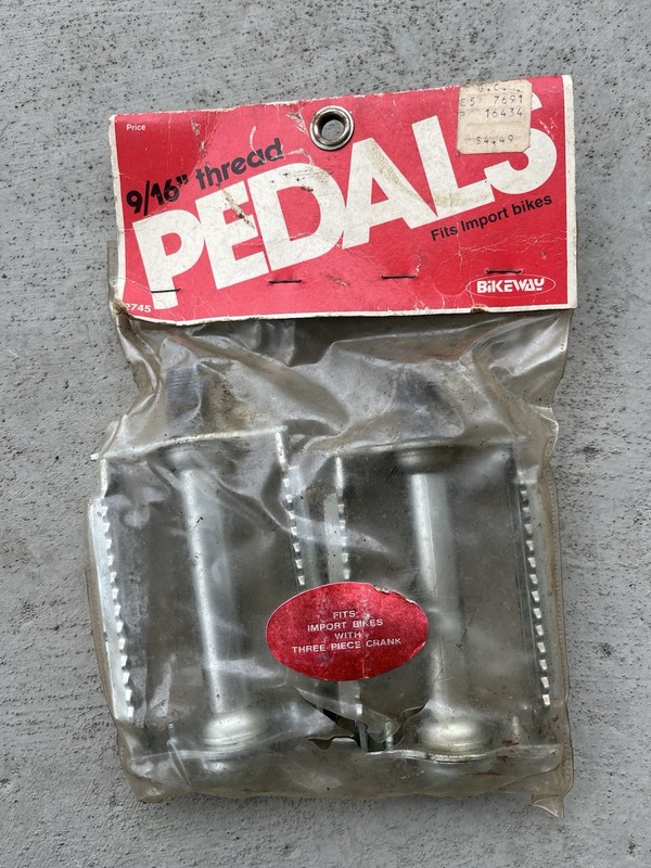 NEW Vintage Bikeway 9/16” Pedals - Factory Sealed