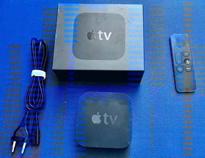 Apple TV 4th Gen  A1625 mit Remote