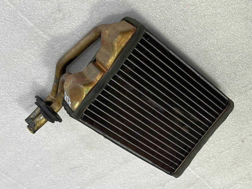 1991 HONDA ACCORD HEATER CORE 79110-SM4-A01 - Image 2 of 4