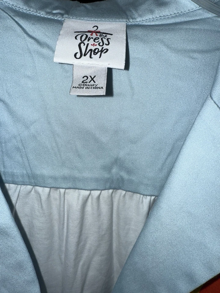 Vestido para mujer Disney Store Pixar azul UP House Carl & Russell globos talla 2X RARO Foto 4 de 4