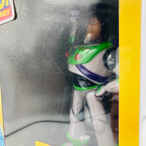 Disney Pixar Toy Story Buzz Lightyear Premium Figure ver.2 Japan SEGA - Picture 3 of 19