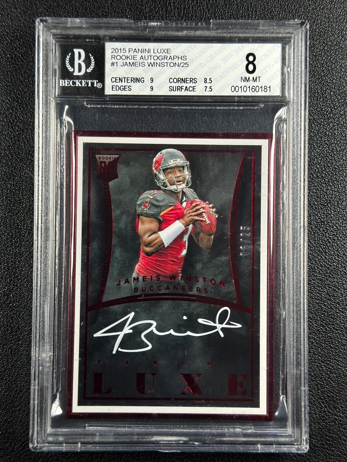 Jameis Winston Panini Luxe Die-Cut Rookie Autographs #DCAJW Base