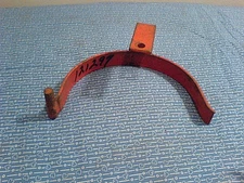 SIMPLICITY, ALLIS CHALMERS WONDERBOY LAWN TRACTOR  BELT GUIDE. 121297 *NOS* C-19