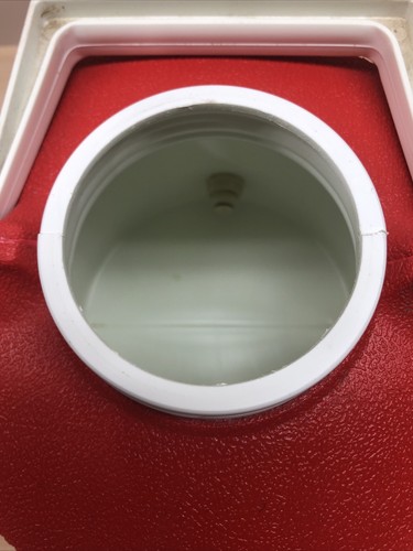 Vintage Thermos Picnic Jug Cooler Red 1 Gallon Water Camping Retro all plastic - Picture 4 of 9