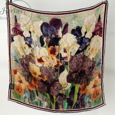 Versatile Double-sided Scarf with Iris Flower Pattern in Silk and Soft Wool