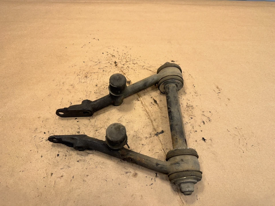 捷豹 XJ6 XJ12 XJS 原装前悬架上部 Wishbone 组件 原始设备制造商 — 第 3/4 张图片