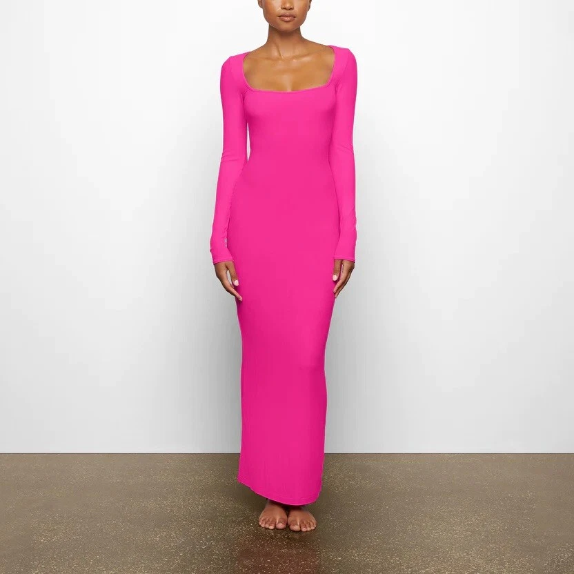 SKIMS SOFT LOUNGE Scoop Neck Long Sleeve Dress Hot Pink Limited M NWT FREE  SHIP!