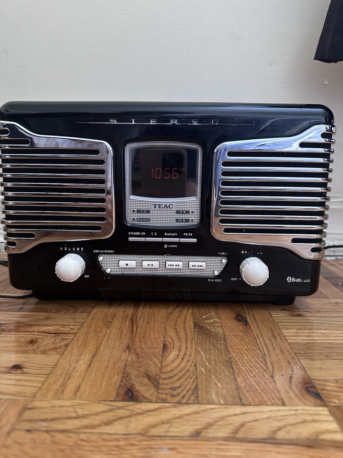 TEAC SL-D800BT CD RADIO WITH BLUETOOTH CD / Streaming Music 
