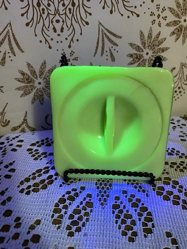 Vintage Jeannette Jadeite Refrigerator Dish Lid Only uranium
