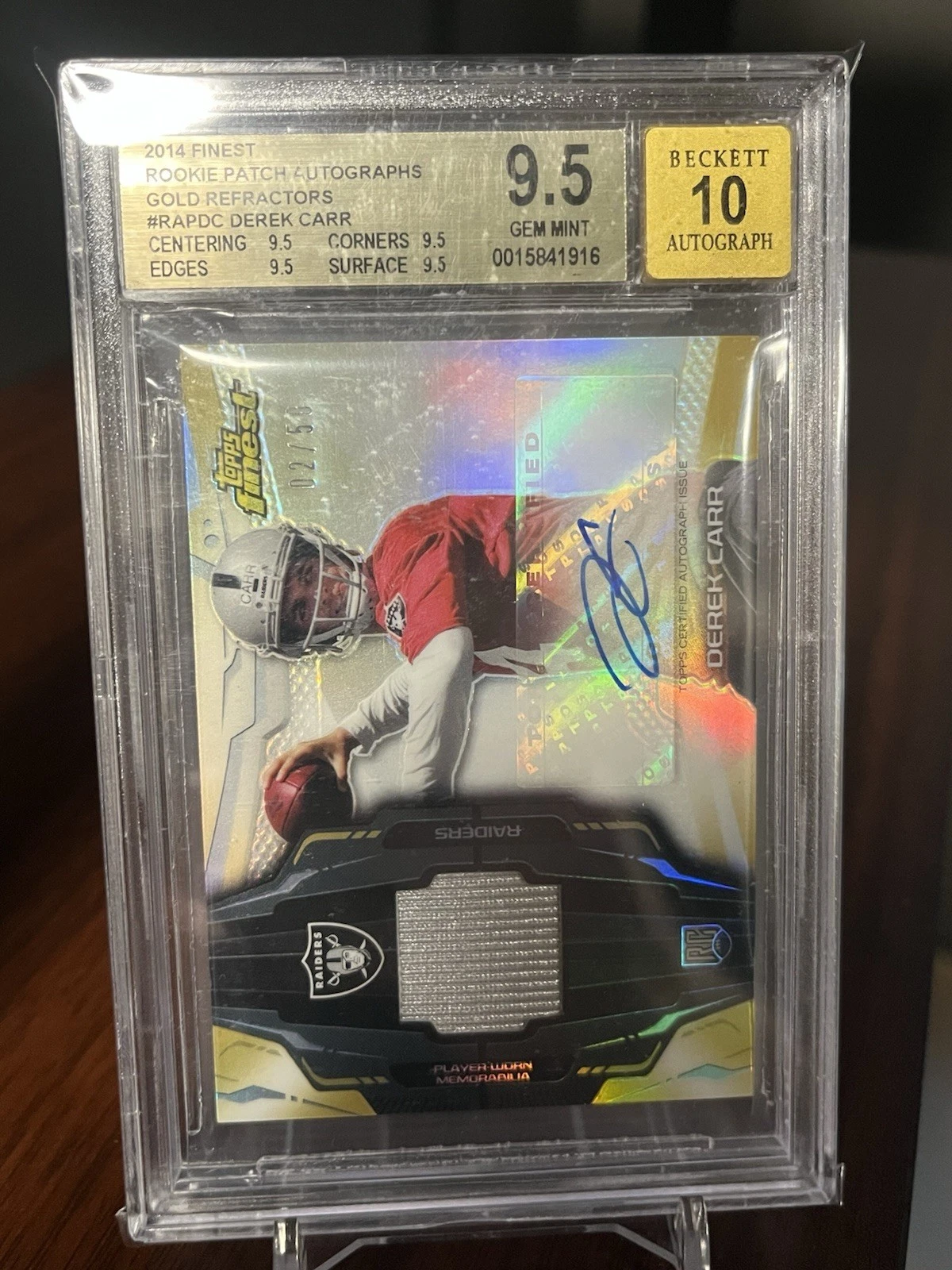 Derek Carr Finest Rookie Autograph Patch #RAPDC Gold Refractor