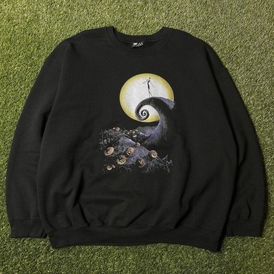 The Nightmare Before Christmas Absolute Cult Cemetery Scene Graphic Crewneck XL