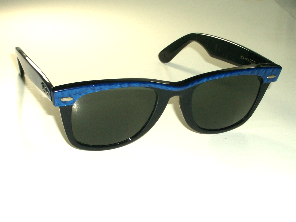 VINTAGE B&L RAY-BAN L1723 ELECTRIC BLUE SWIRL STREET NEAT WAYFARER